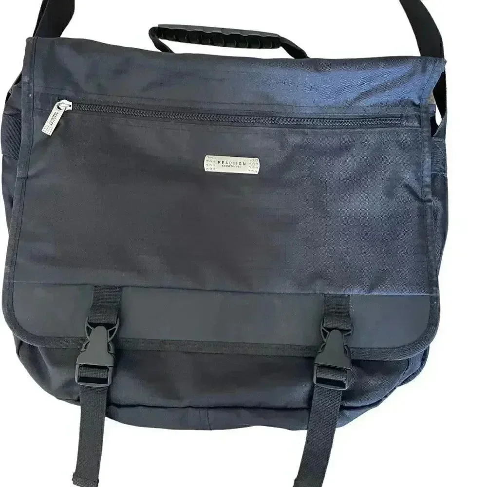 Kenneth Cole Reaction Black Laptop Messenger Office Business School Bag
